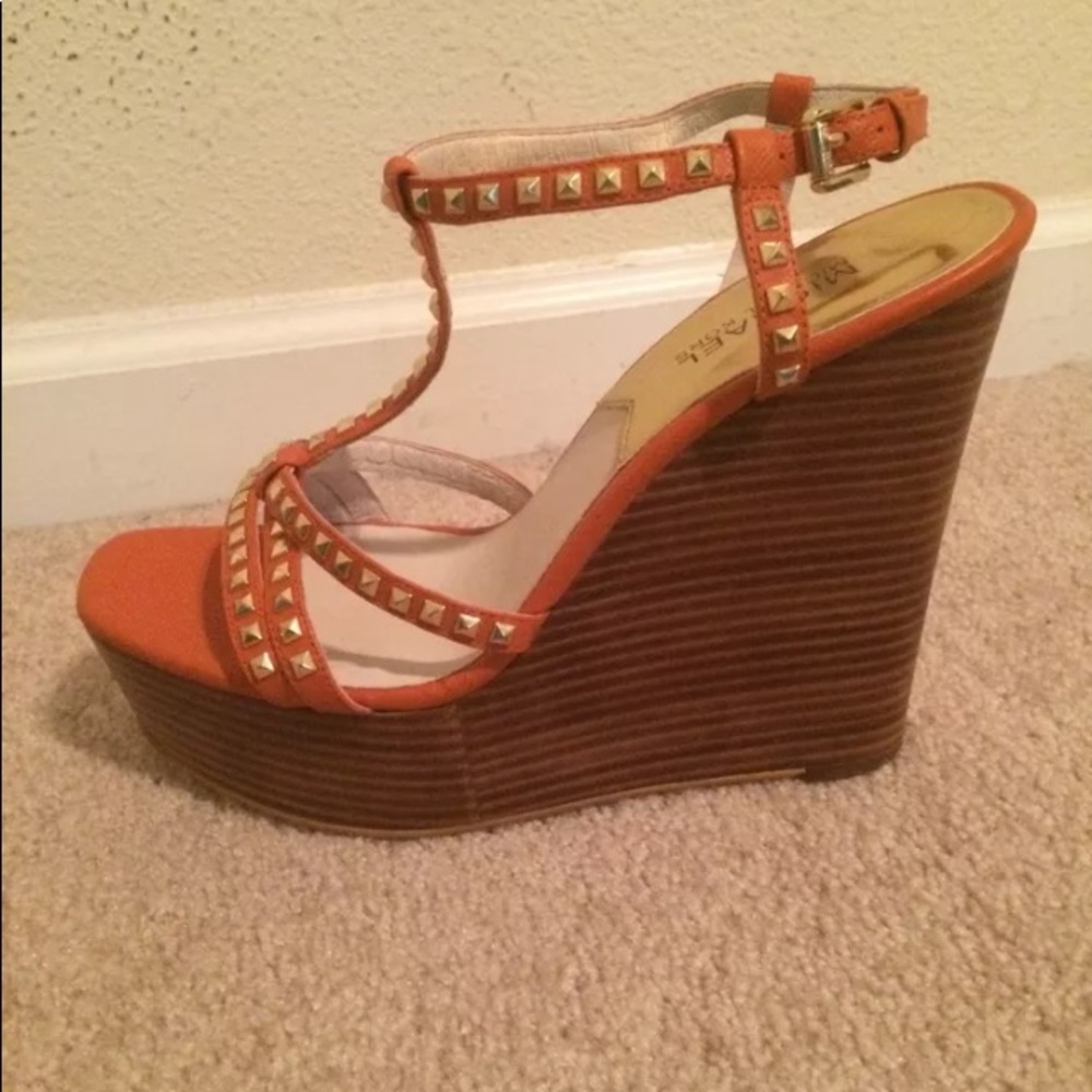 Micheal Kors wedges